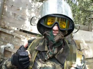 le sly avec casque homologué