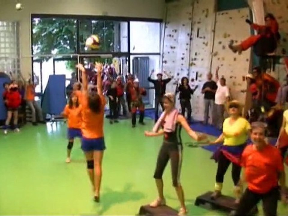 MJC Rodez  Lip Dub pour fêter les 40 ans de l'association