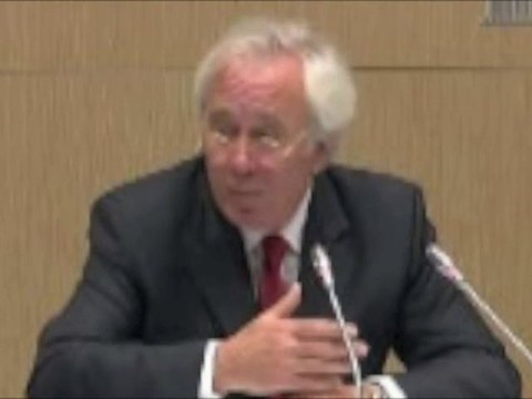 Hees en 2009: Je ne mettrai pas Guillon à la porte