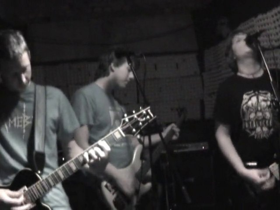 Devastated @ podrum