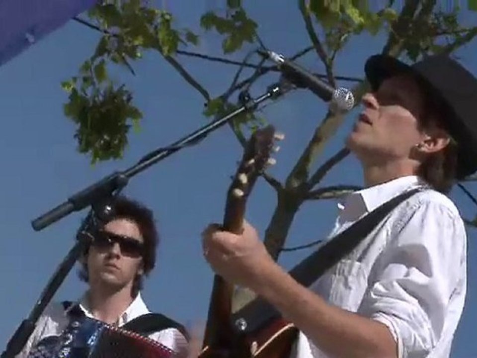 Malou (Chanson à  Swing) - Avec un grand A @ Ty Télé