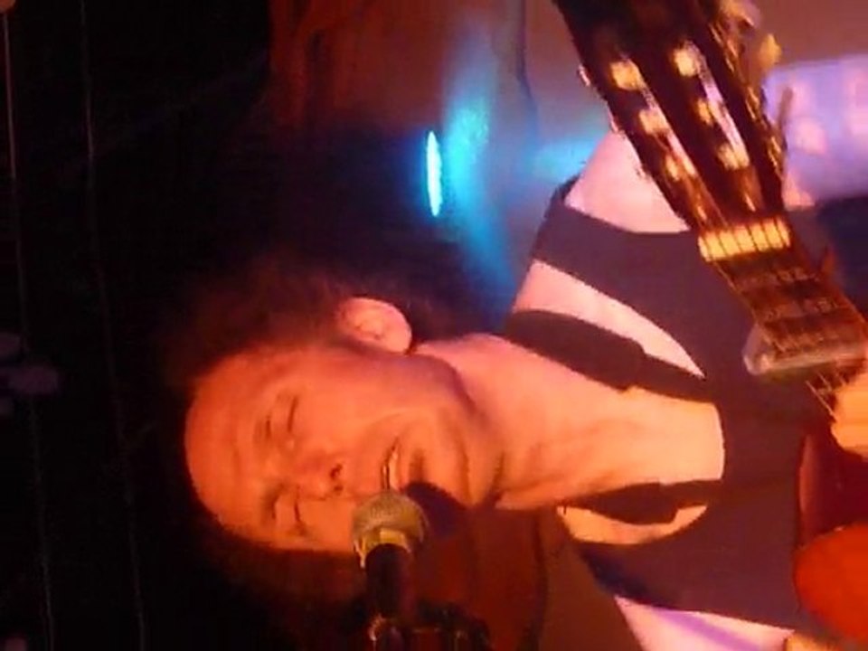 HUGUES DRAYE : "Encore un rail" (par/mus : H. Draye)