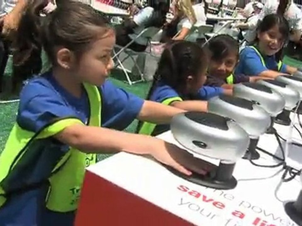 Sally Hansen Color That Cares