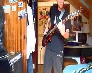 Session Monster demo cover Flo 3