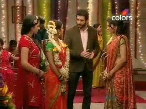 Thoda Hai Bas Thode Ki Zaroorat Hai -25th june 2010 pt-2