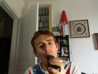 Wiwi égratigne "who do you think you are" de Kim Wilde