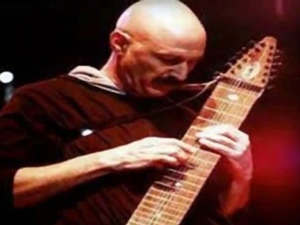 TONY LEVIN.slow glide.wmv