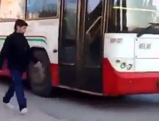 Şoförle Dalga Geçiyor Resmen :)