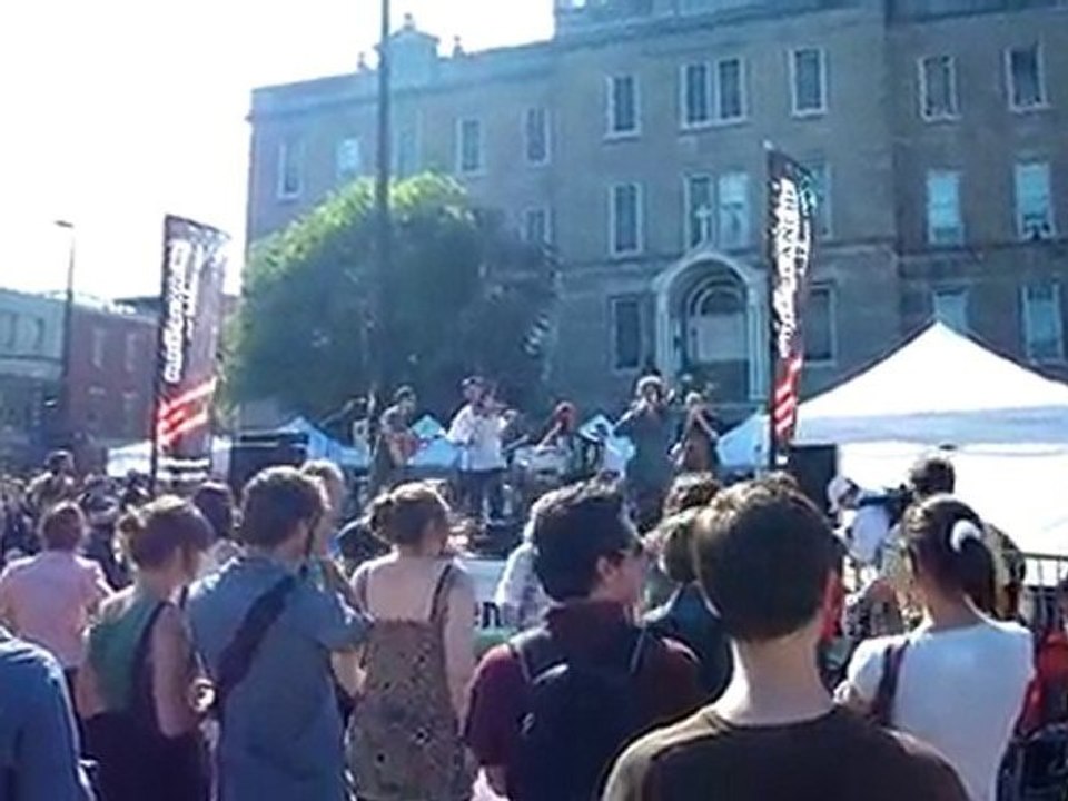 nuit blanche sur tableau noir  gadji gadjo