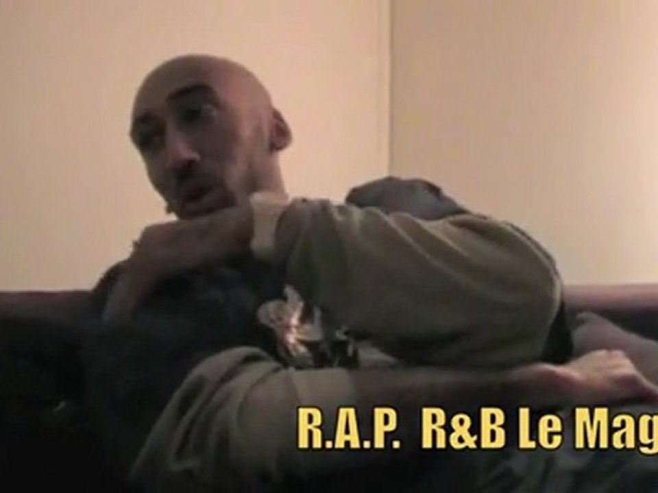 Nessbeal        parle de ses tatouages (RAP RNB)