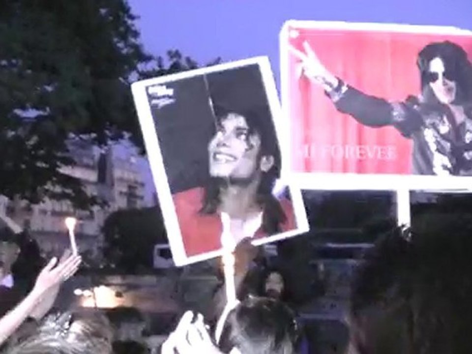 Hommage à Michael Jackson, 25/06/10 ( Notre Dame de Paris) 1