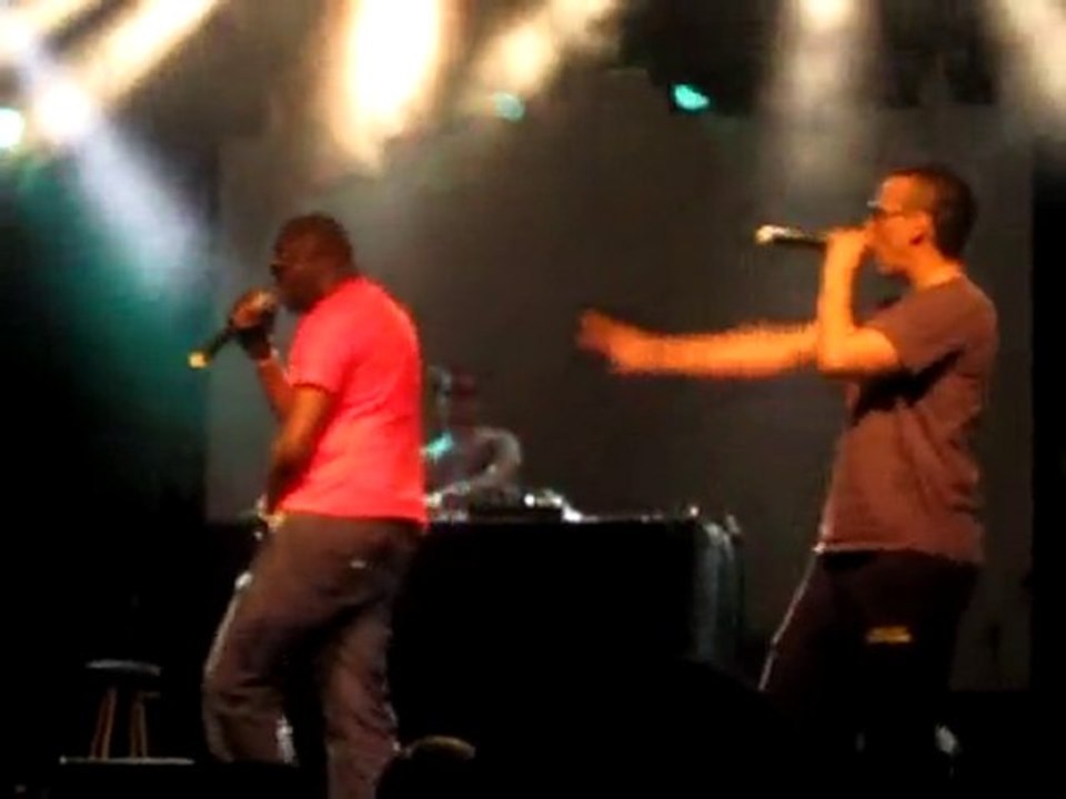 Nos voix pour la palestine_SixCoups_Live2010