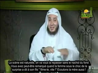 UN COQ QUI INVOQUE ALLAH  SOUB7AANA ALLAH