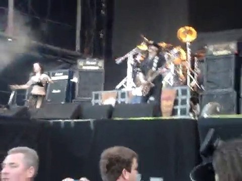 Hellfest 2010 - Motörhead - Killed By Death (Extrait)