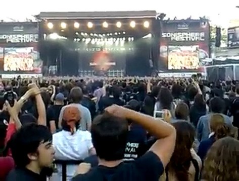 Manowar -Sahnede Türkçe saydırdı döktürdü...
