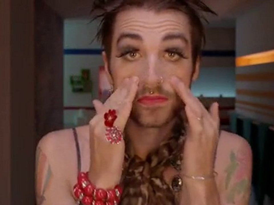 Big Brother 11 - Freederm ad - Confident Under Pressure