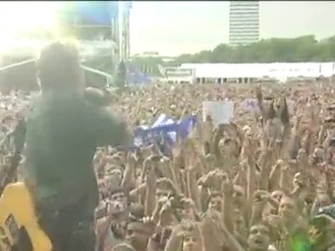 out in the street - hyde park - bruce springsteen