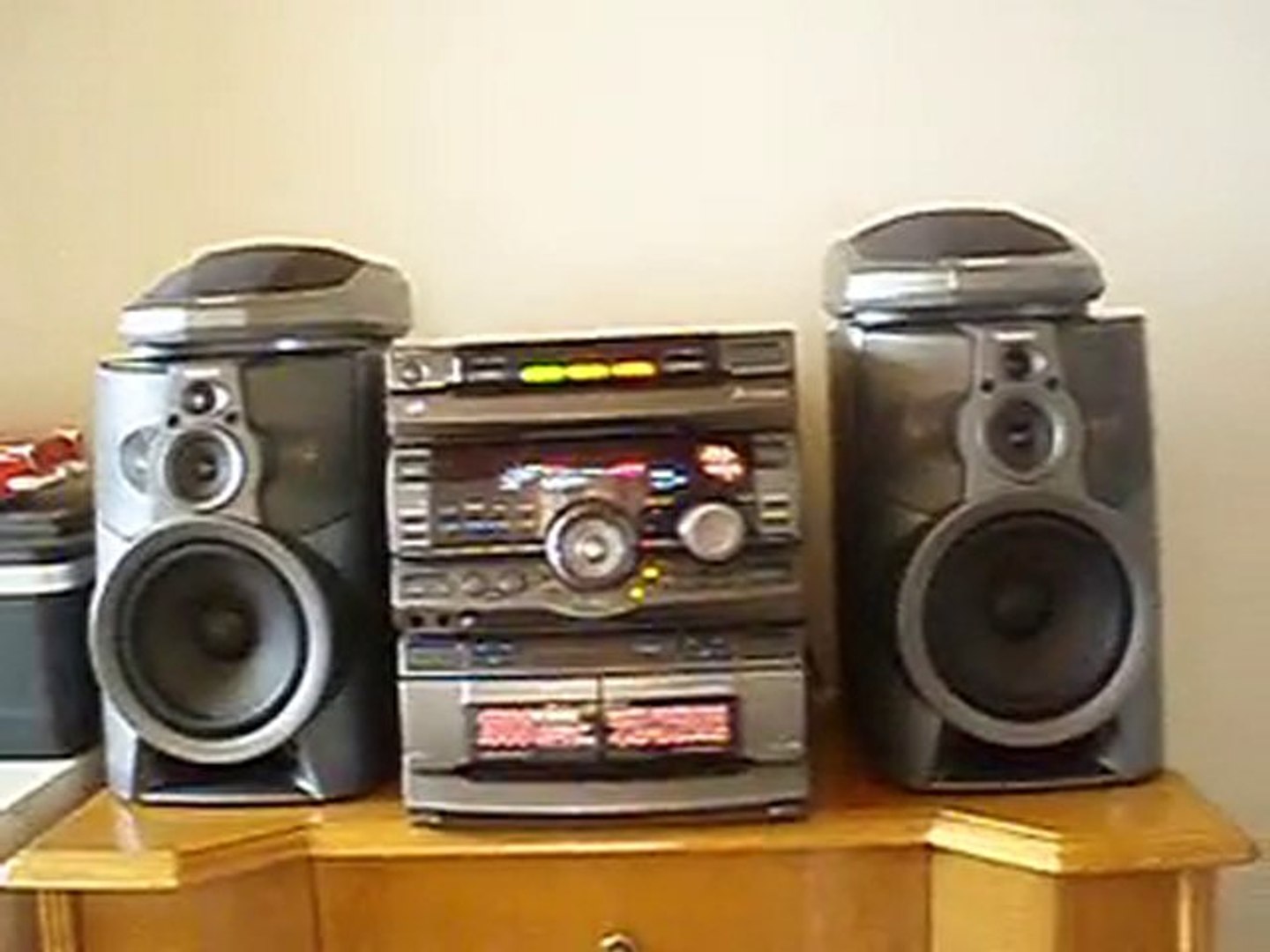 SONY MHC-RX90 Sound Test 2 (Alex Gaudino- Electrica Salsa) - video  Dailymotion