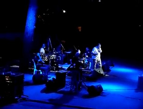 Volkan KONAK - Odasına Girdim Fincan Elinde