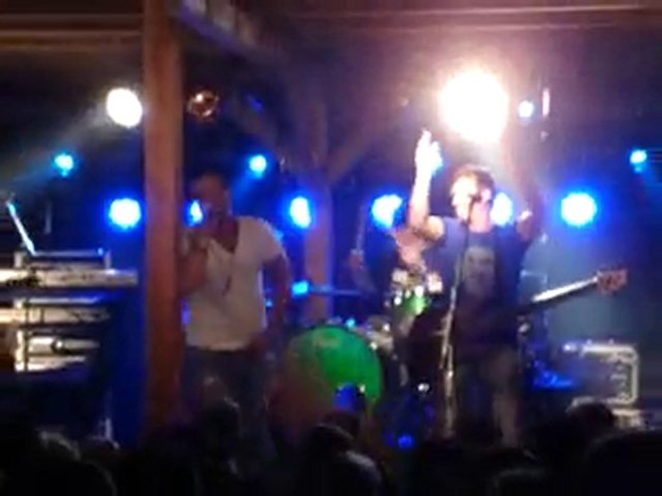 CLIFF - We will rock you