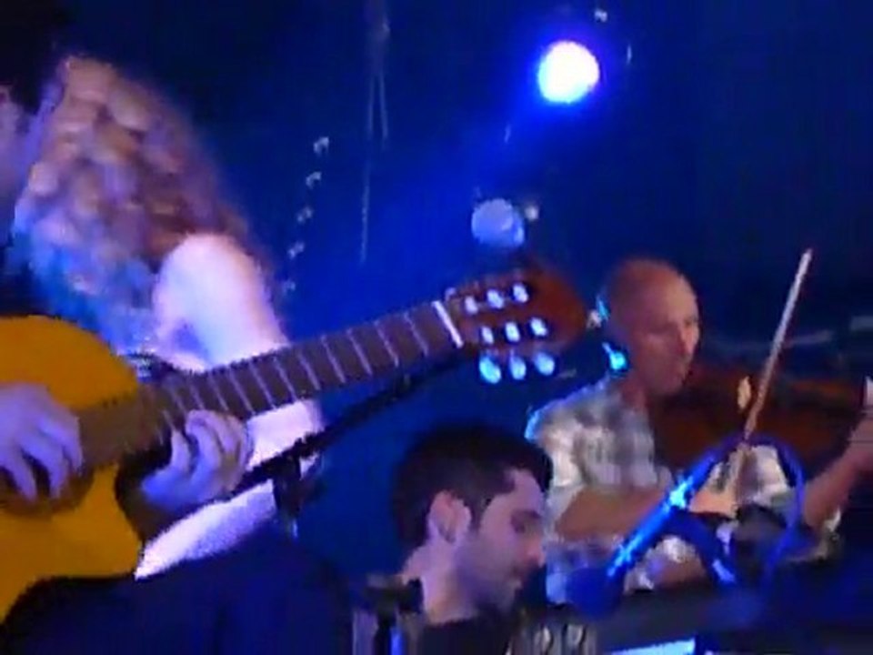 Vanessa Paradis Junior Suite solidays JUIN 2010