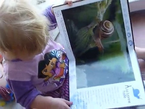 20100616 Leonie lit escargot