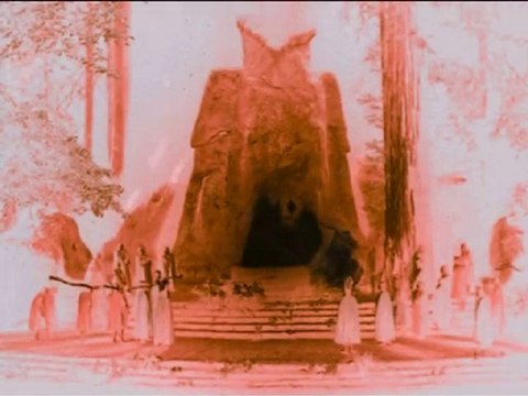 Bohemian Club son/images 2000 Alex Jones