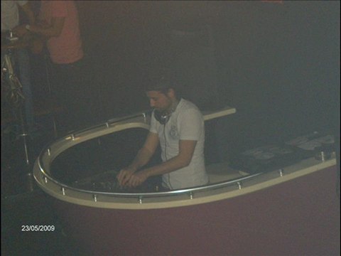 Bengü-Çivi-(Feyyaz Candan Version)