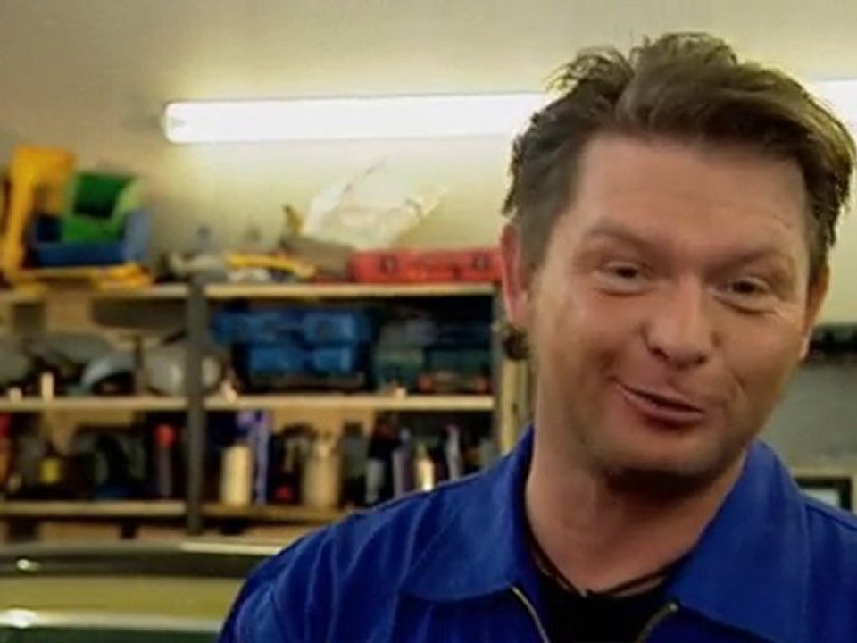 Det Müller berät in seiner Infowerkstatt!