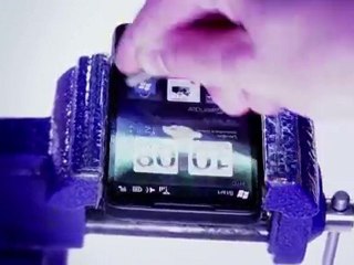 HTC HD2 invisibleSHIELD Scratch Test