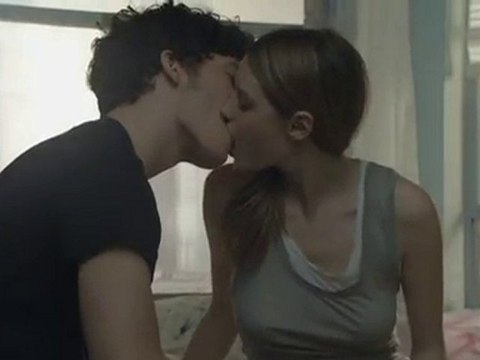 pub Cacharel Amor Amor 2010