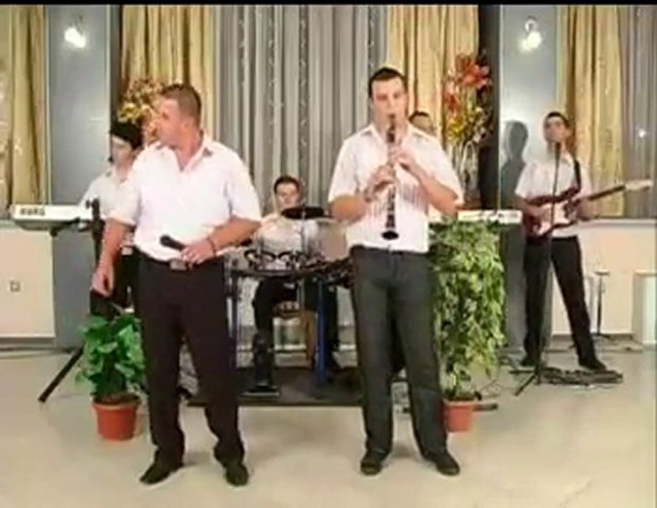 FOKUS BAND - FATO MORI DUSMANKE