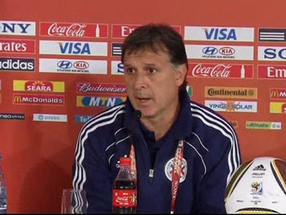 Paraguay beat Japan on penalties
