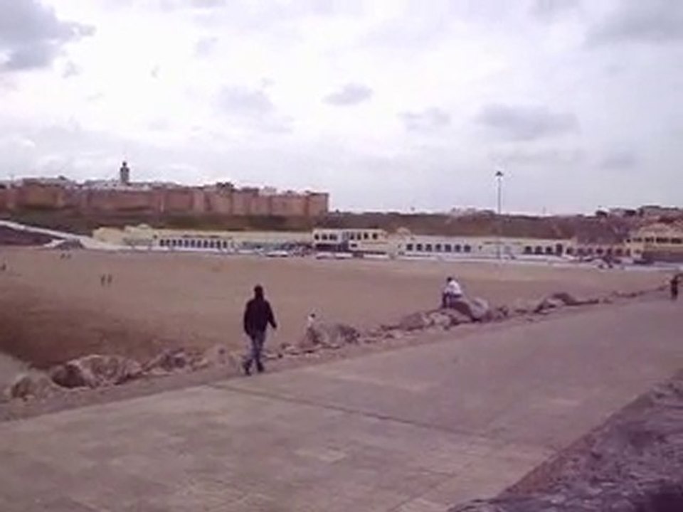 Société " Petronas " et Pétrole Maroc-()ffshore Rabat/Salé.