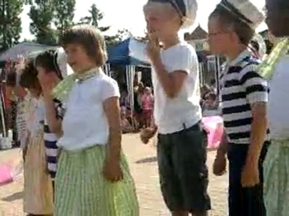 junior spectacle école 2 juin 2010