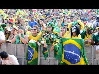A Rio, les supporteurs de l'équipe brésilienne en liesse