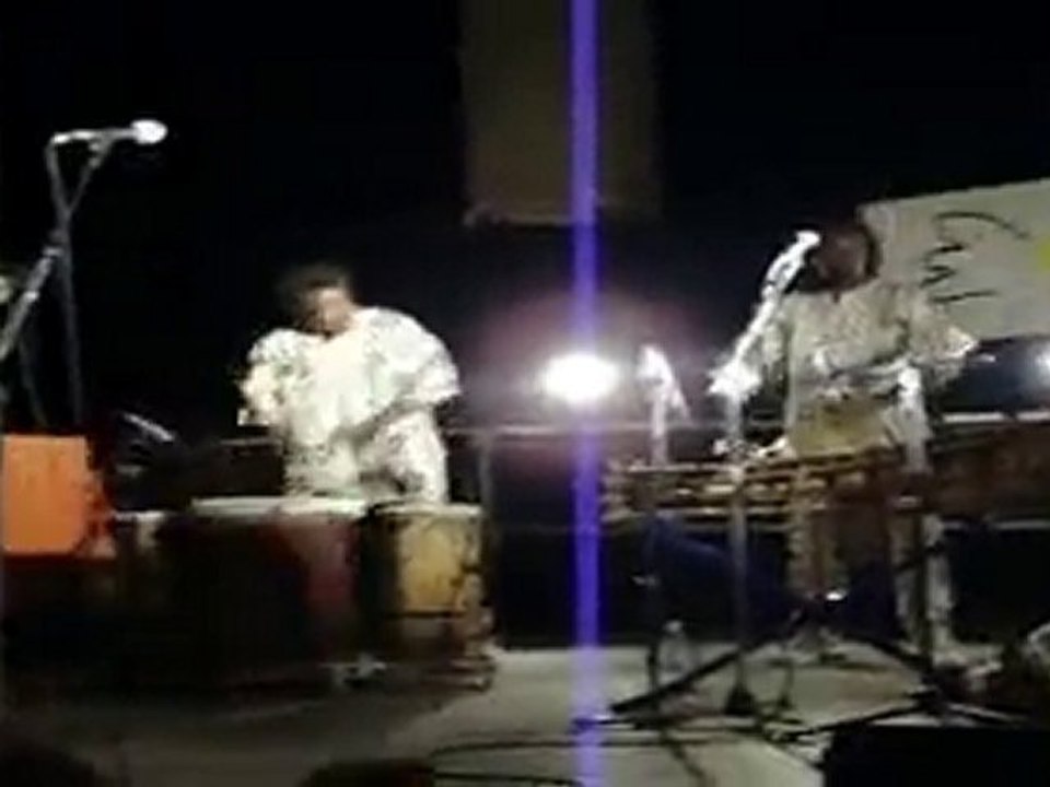 Le groupe Dembélé aux Roches de Condrieu (38)