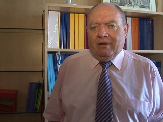 Sarkozy cracks down on ministers' perks