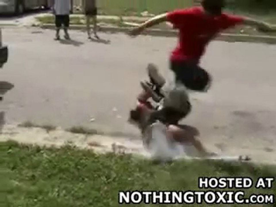 regis casse pas des briques ... mais ....