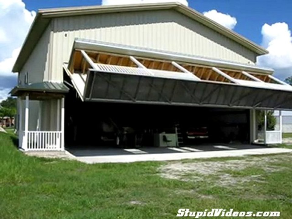 Garage enorme per gente ricca