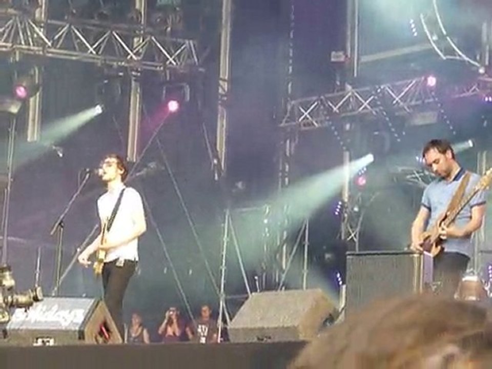 Pony pony run run hey you solidays 2010