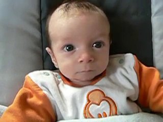 Petit retour en arrière, Aarhon à environ un mois....