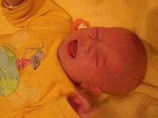 comment calmer bébé ? avec un simple aspirateur...