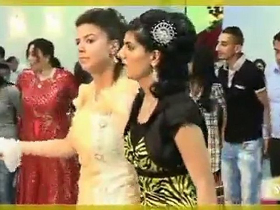 Bawercan Yine çoşturuyor halay Dügün Dawet şımame şemame