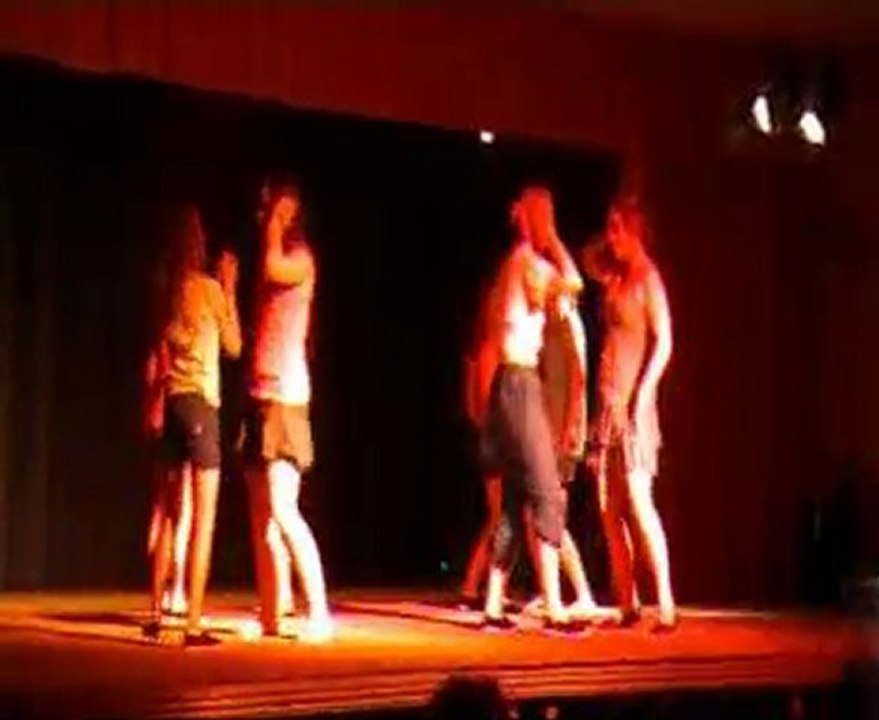 SPECTACLE WITCH GIRLS