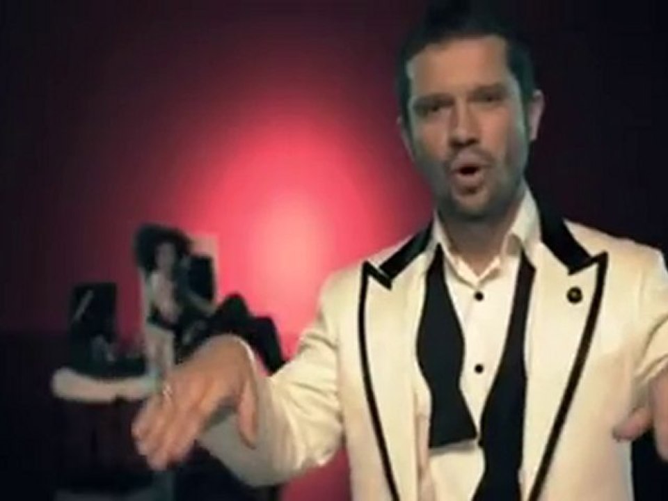 OZAN DOĞULU&FEAT SILA..ALAN DELON**