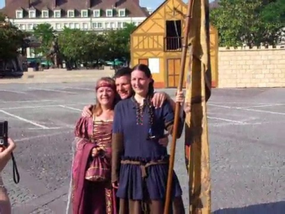 FETES JEANNE HACHETTE