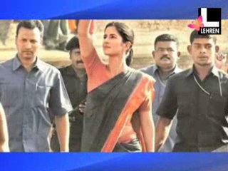 Kat Tries To Impress Salman's Family