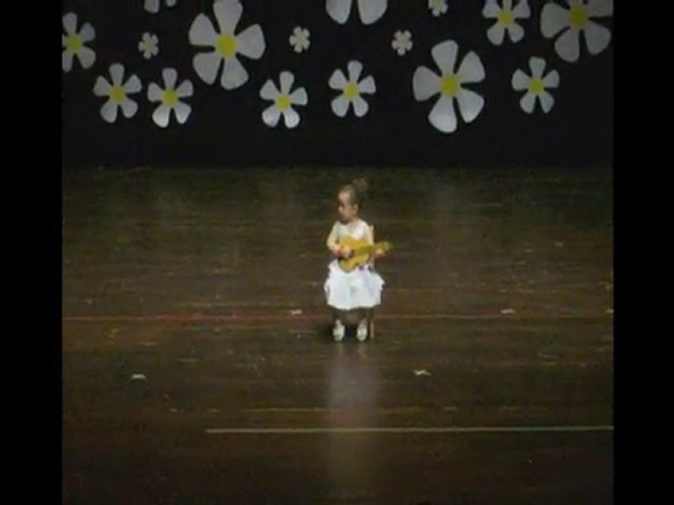 Nil Duru Eren Beykoz Yıl Sonu Gösterisi