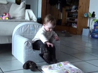 petite louise et les chaussures